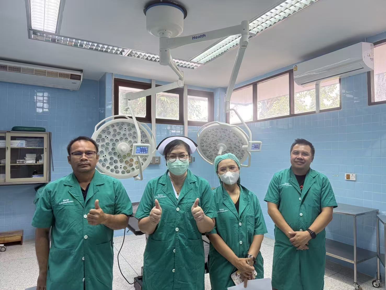 PROLED H8D dual-head operating light installed in operating room at Chao Khun Phaiboon Hospital